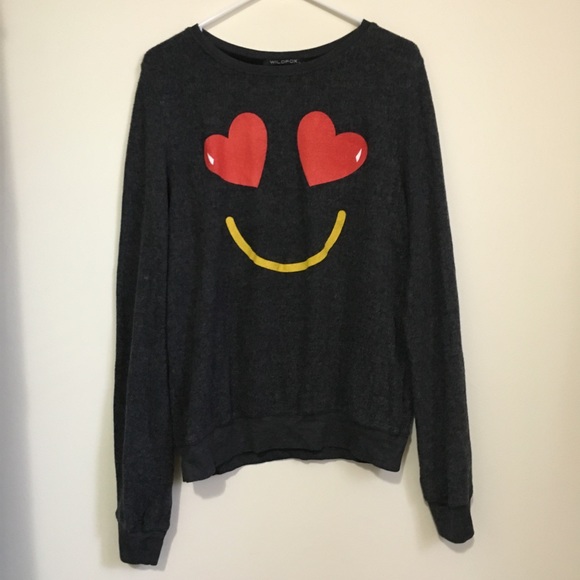 Wildfox Sweaters - Wildfox Smiling Heart Eyes Emoji Soft Sweater